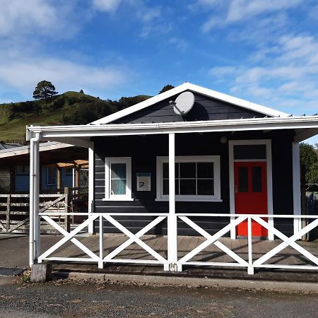 Whanga Butcher Shop Whangamomona Екстер'єр фото