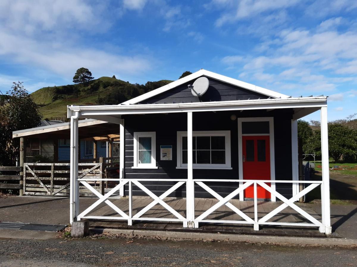 Whanga Butcher Shop Whangamomona Екстер'єр фото